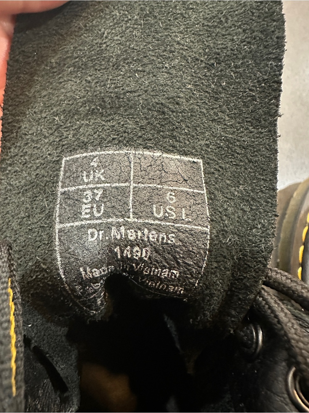 Dr. Martens 1490 Women’s Boots Size 6 Black Virginia Leather 10 Eye Excellent - Picture 7 of 7